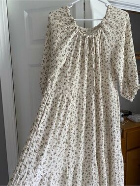 Shop Dahl Cream Floral Boho Peasant Maxi Dress
